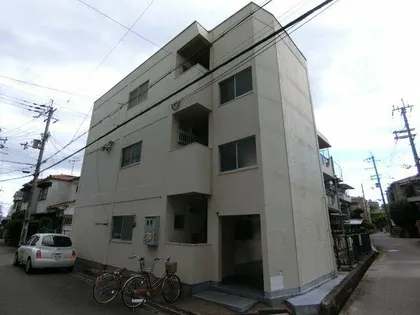 大阪府寝屋川市緑町【マンション】の外観
