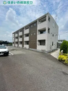 愛知県岡崎市明大寺町字大圦【アパート】の外観