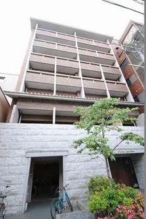 プレサンス京大南【1階】の外観