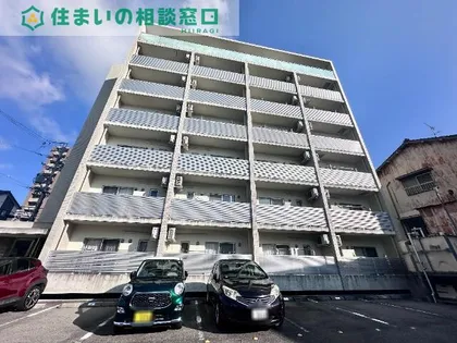 愛知県岡崎市南明大寺町【マンション】の外観