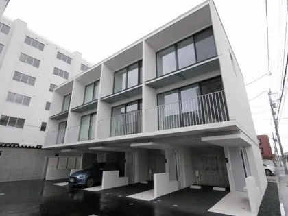 北海道札幌市中央区宮の森一条5丁目【テラスハウス】の外観