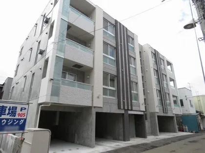 北海道札幌市中央区南十四条西7丁目【マンション】の外観