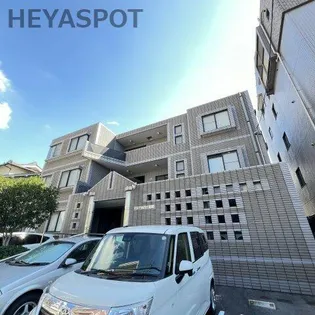 ラフィナート朝岡【2階】の外観