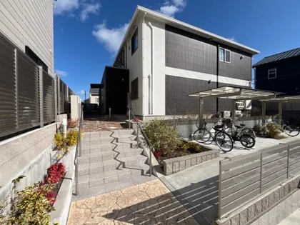 ディモーラ山崎の画像