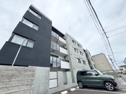 北海道札幌市豊平区月寒東四条8丁目【マンション】の外観