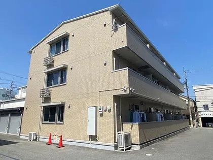 レジデンスファーベス【1階】の外観