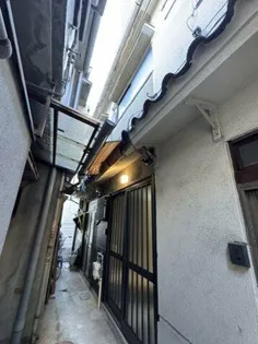 港区夕凪1丁目テラスハウス【1階】の外観