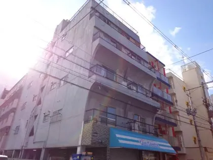 パレ・ロンシャム【1階】の外観