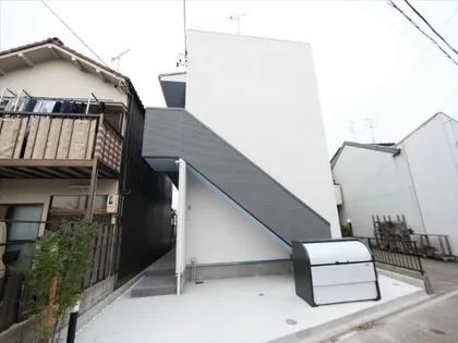 愛知県名古屋市中川区乗越町1丁目【アパート】の外観