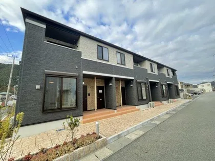 ラ グランヴィーダⅢの画像