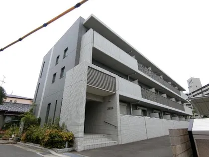 ルーセント・ヒル【3階】の外観