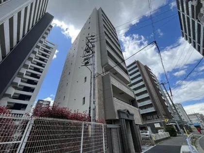 ポルタニグライースト【2階】の外観