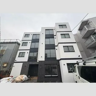 REN FAULT栄通の画像