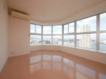 KDXレジデンス大濠ハーバービュータワー【17階】の居間