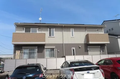 L’oiseau Bleu【2階】の外観