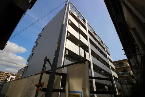 トレエッセ茨木【3階】の外観