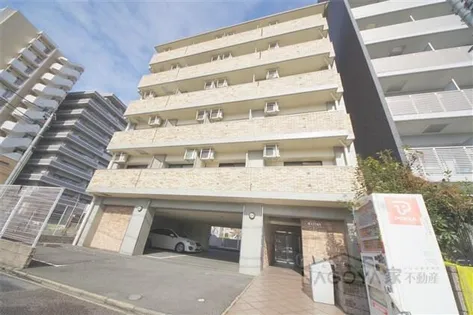 メゾンエルブロックの画像