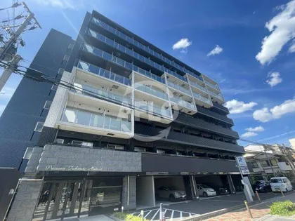 プレサンス塚本ミッドマーク【7階】の外観