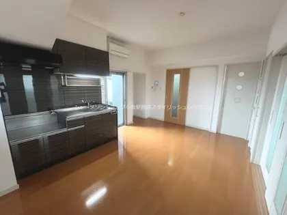 フェルト127【6階】の居間