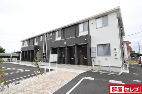 グルーヴィ【101号室】の外観