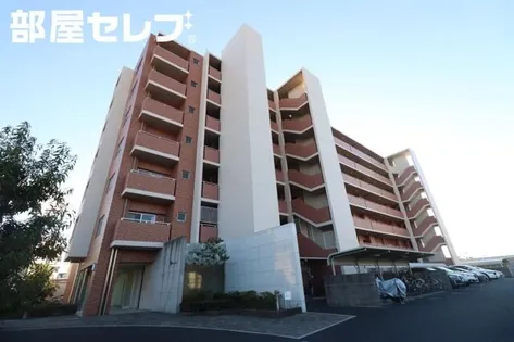 八田マンション【2階】の外観