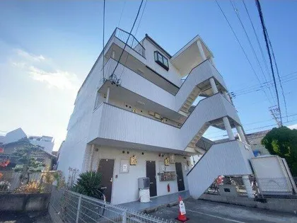 ベイエリア90【401号室】の外観