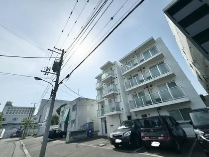 デルタ・ヌーヴ【4階】の外観