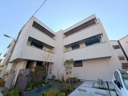 ラ ウェストの画像