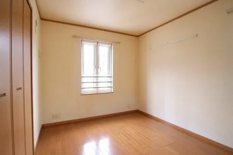 ドミール5【2階】の内装