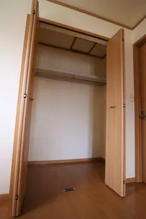 ドミール5【2階】の内装