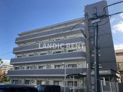 アルファウィング薬大前【1階】の外観