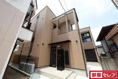 NeverSummer小幡(ネバーサマーオバタ)【2階】の外観