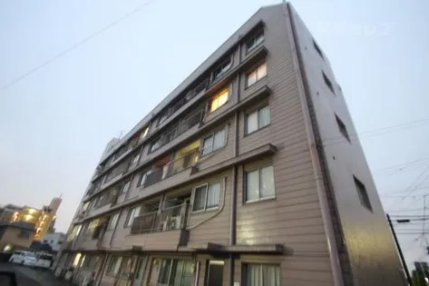 つよみせいビルの画像