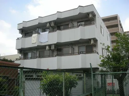 ハイツ幅下【302号室】の外観