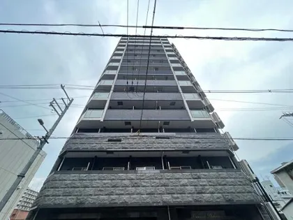 プレサンス北堀江【4階】の外観