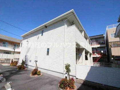 ソレイユ四ッ谷C【1階】の外観