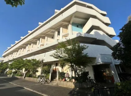 千代田第二住宅5号棟【4階】の外観