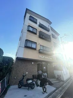 グランドライズリブ【4階】の外観