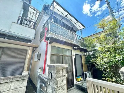 大阪府堺市西区浜寺諏訪森町西1丁【一戸建】の外観