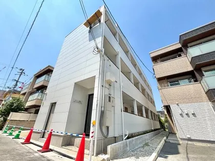 大阪府堺市西区鳳東町3丁【アパート】の外観