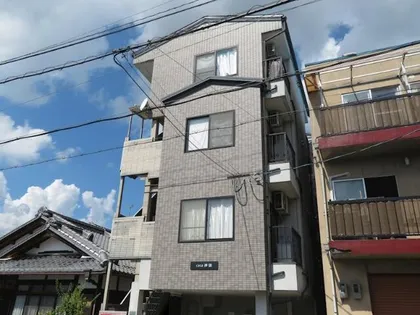 casa神領【3階】の外観