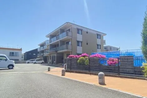 福岡県那珂川市片縄北1丁目【マンション】の外観