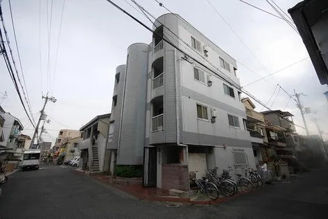 御殿山エスチュアリーハウス【3階】の外観