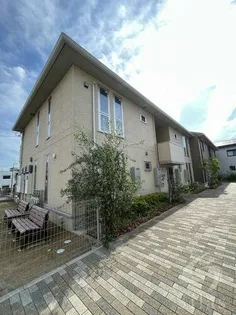 プルミエジュール上野芝【1階】の外観