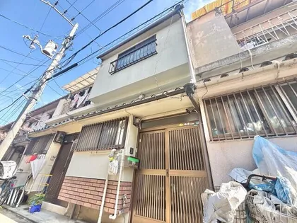 大阪府堺市北区東雲東町4丁【一戸建】の外観