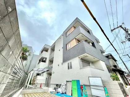 大阪府堺市西区浜寺諏訪森町中2丁【アパート】の外観