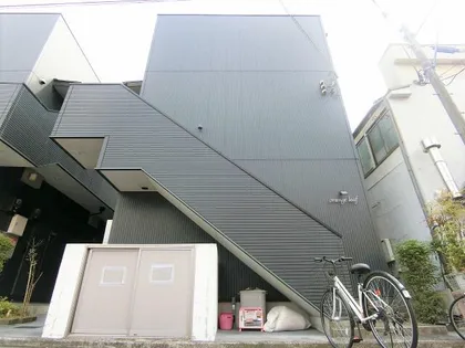 大阪府堺市堺区香ヶ丘町4丁【アパート】の外観