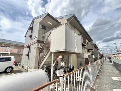 大阪府堺市西区鳳東町7丁【アパート】の外観