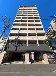 サヴォイソリディティ【302号室】の外観