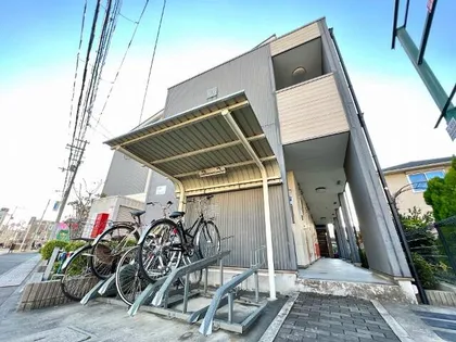 大阪府堺市西区上【アパート】の外観